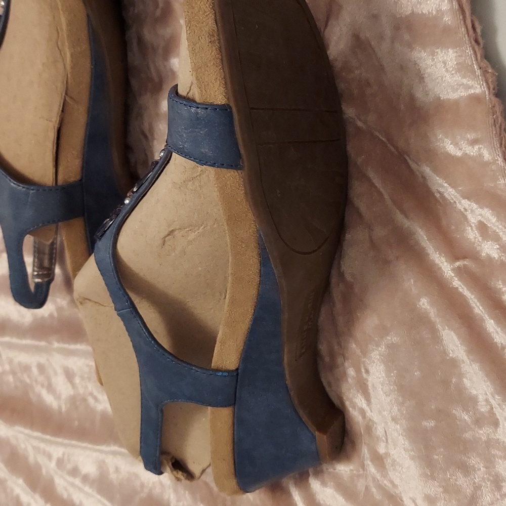 Women's sandals - Picture 5 of 5